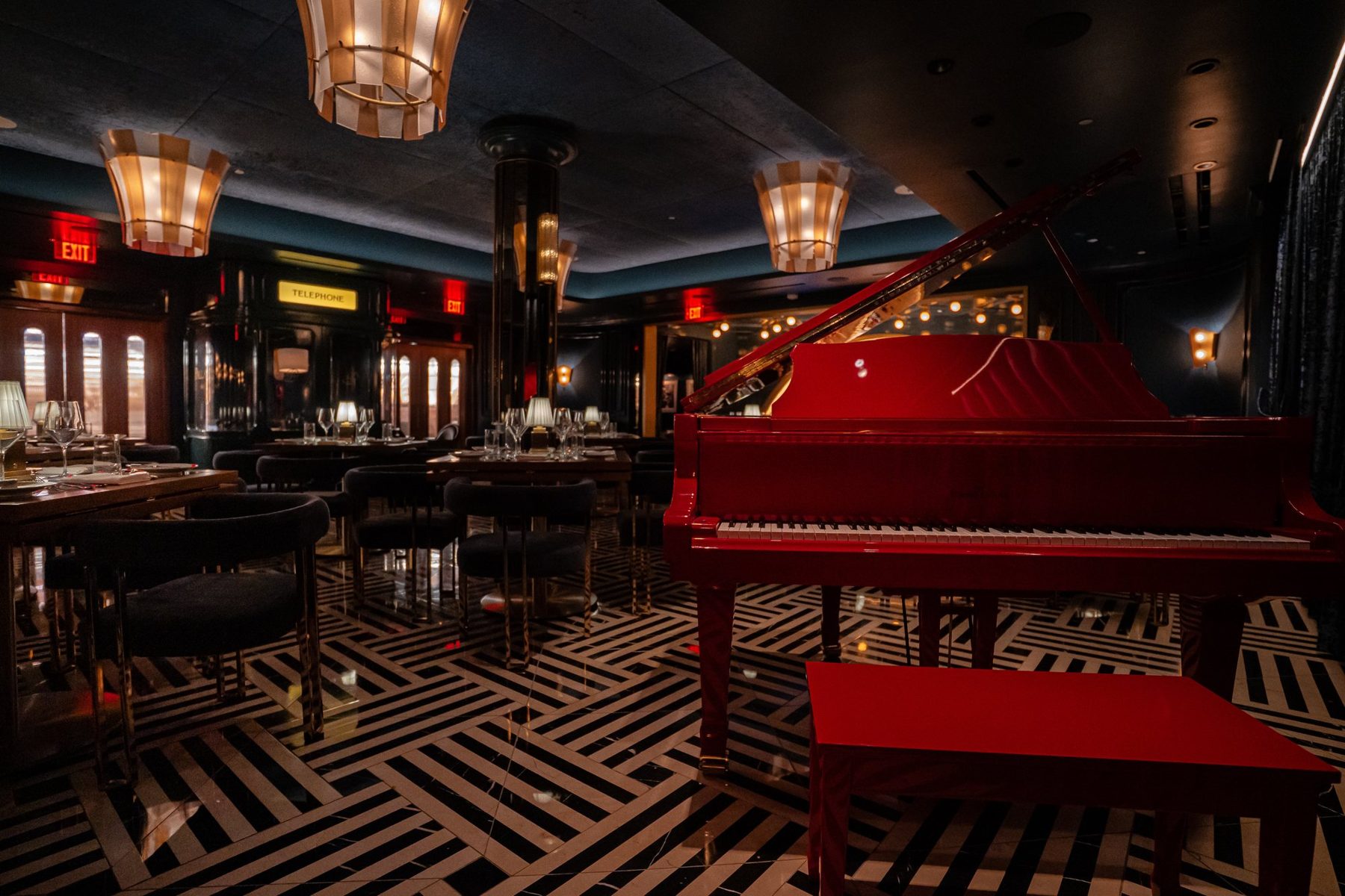 Palladino's Steak & Seafood: Restaurant photography